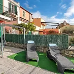 Sea Garden - Ferienhaus