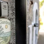 Sea Garden - Holiday home